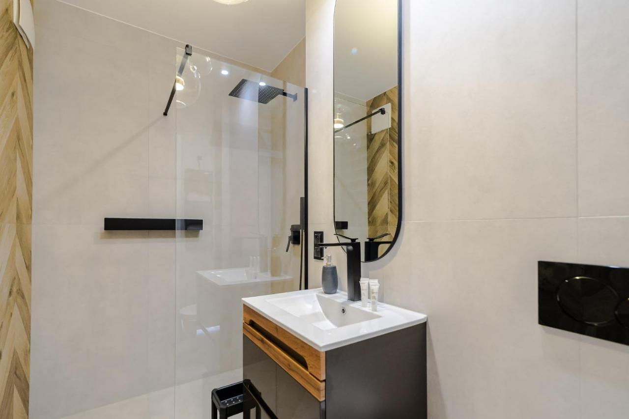 Apartment Stylish Balticus 15 With Air Conditioning By Renters
